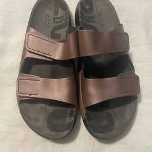 ECCO rose gold Slide Sandals size 8